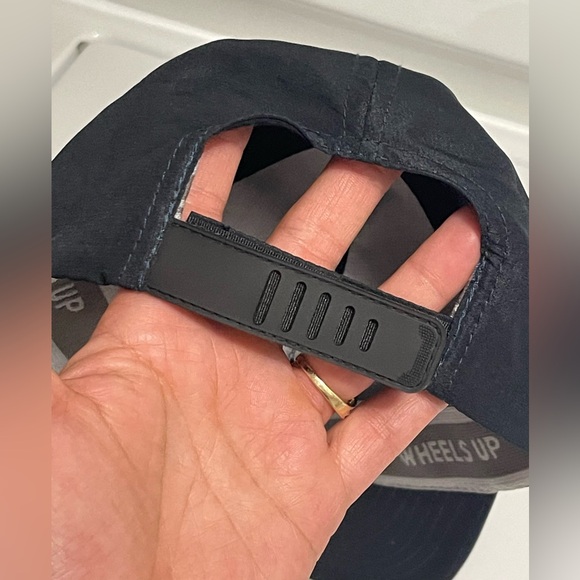 WHEELS UP Men’s Baseball Cap Est. 2013 Dark Gray - Picture 7 of 11